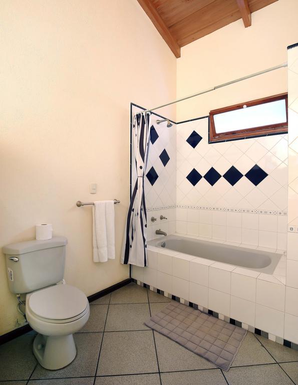 Chez Daniel Bed & Breakfast Antigua Bilik gambar