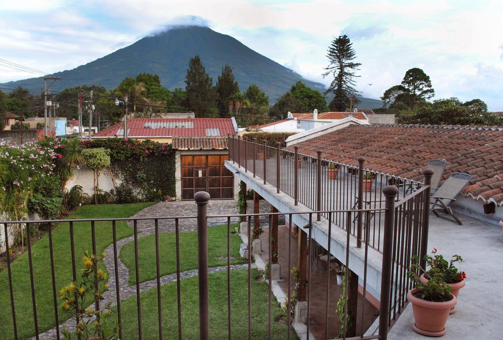 Chez Daniel Bed & Breakfast Antigua Luaran gambar